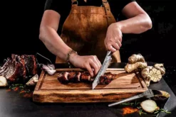 Forged Snijplank Acacia Medium -Barbecue-Uitrusting Forged Snijplank Acacia Medium sfeerfoto