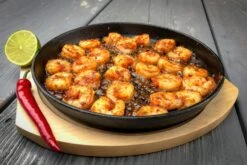 Grill Guru Cast Iron Cooking Plate & Holder 10 Grill Guru Cast Iron Cooking Plate & Holder -Barbecue-Uitrusting Grill Guru Cast Iron Cooking Plate Holder 4