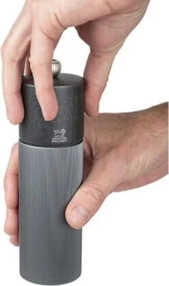 Peugeot Line Pepermolen 18 Cm Carbon -Barbecue-Uitrusting Peugeot Line Pepermolen 18 Cm Carbon 2